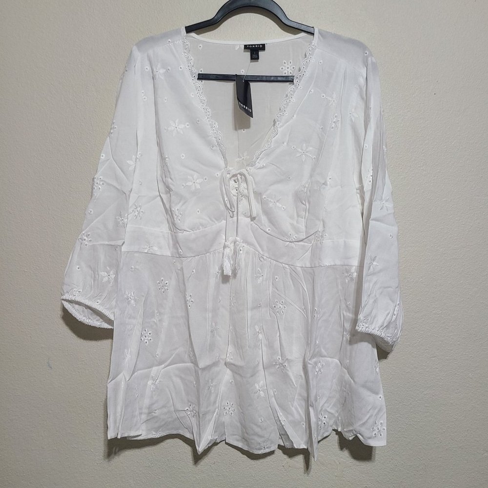 Torrid Challis Floral Eyelet Babydoll Top Plus Size 1X White $65.50